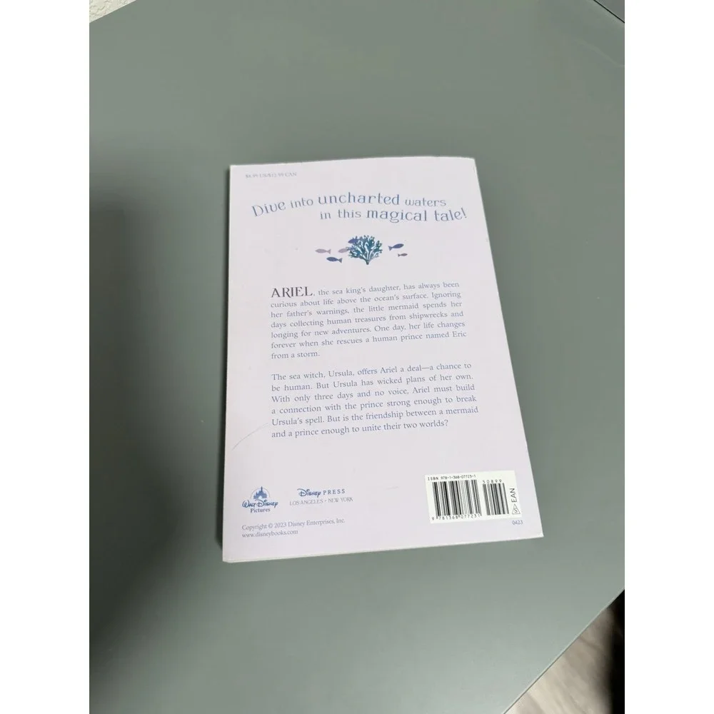 The Little Mermaid Live Action Novelization - Paperback Book‎